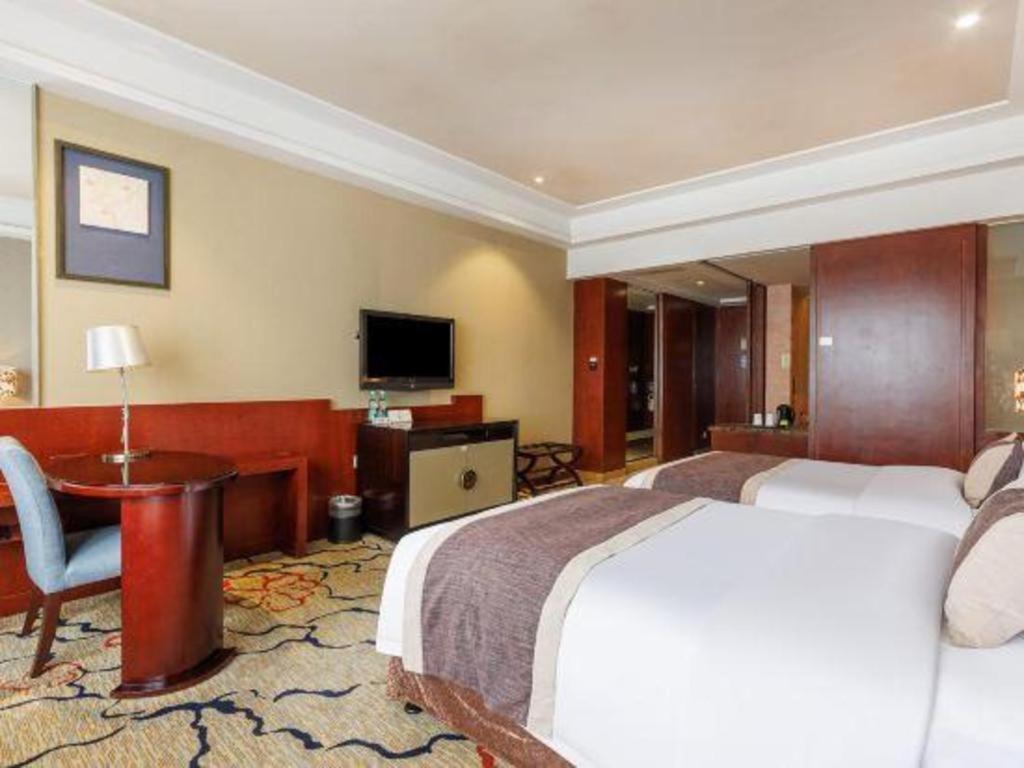 Eurasia International Hotel Dongguan  Exterior photo