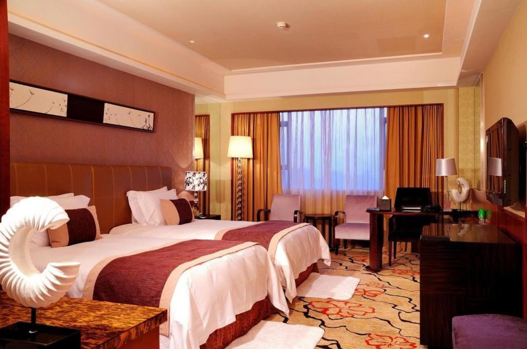 Eurasia International Hotel Dongguan  Exterior photo