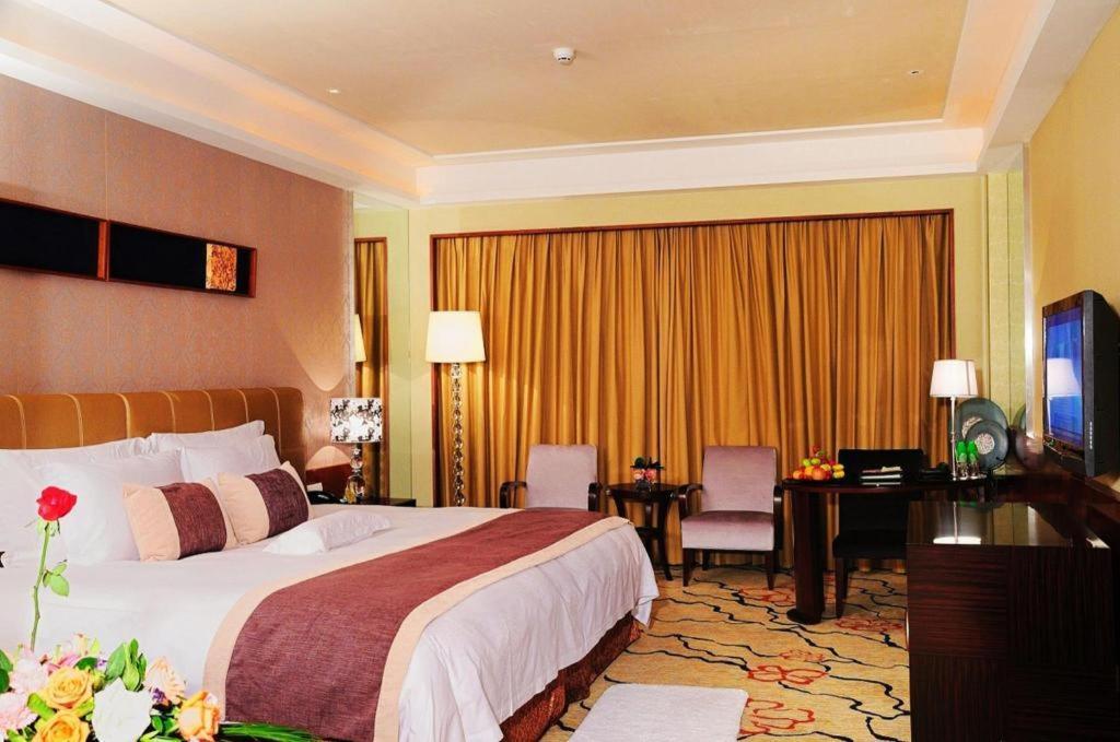 Eurasia International Hotel Dongguan  Exterior photo