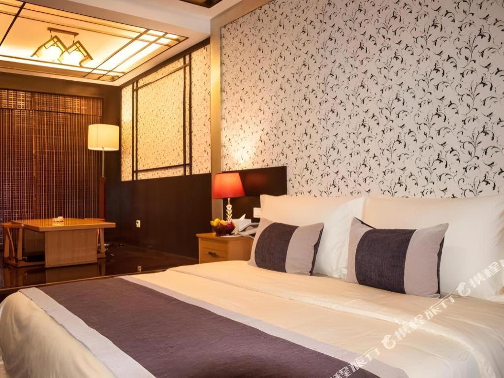 Eurasia International Hotel Dongguan  Exterior photo