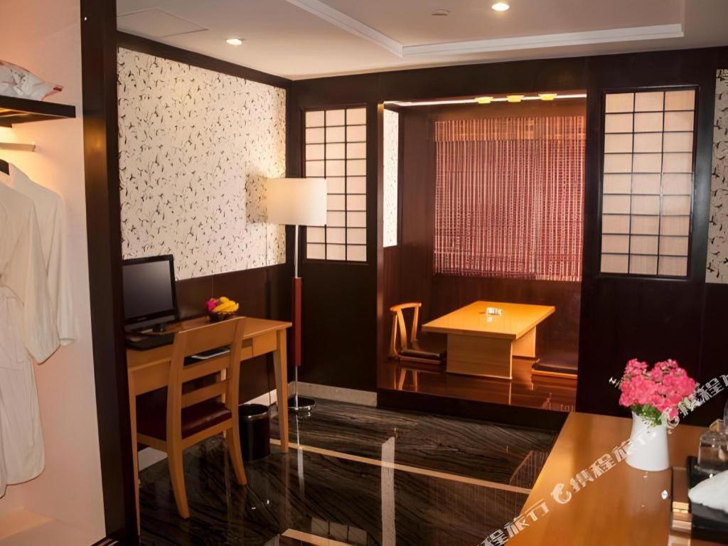 Eurasia International Hotel Dongguan  Exterior photo