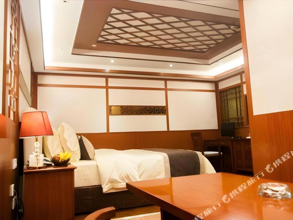 Eurasia International Hotel Dongguan  Exterior photo