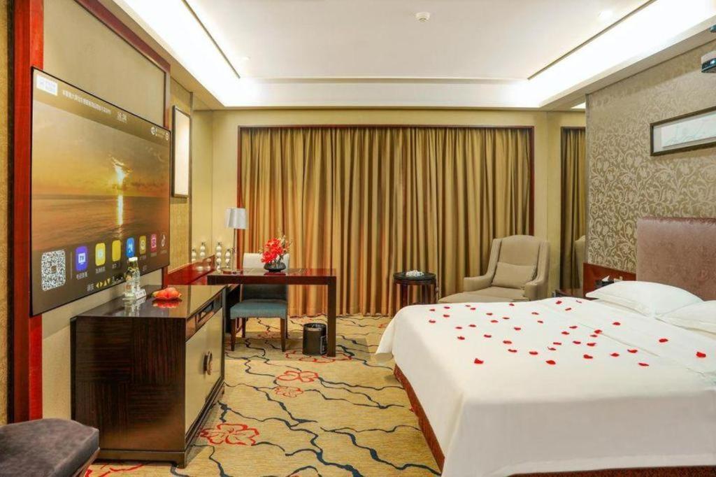 Eurasia International Hotel Dongguan  Exterior photo